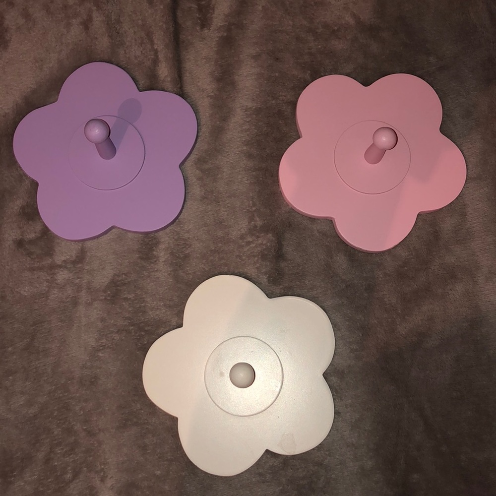 Flower hooks